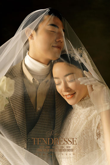 成都婚紗攝影  成都婚紗照  成都婚紗攝影工作室 內(nèi)景婚紗照 復古婚紗照 