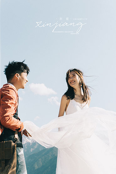 新疆旅拍婚紗攝影  旅拍婚紗照  新疆婚紗攝影工作室 外景婚紗照 